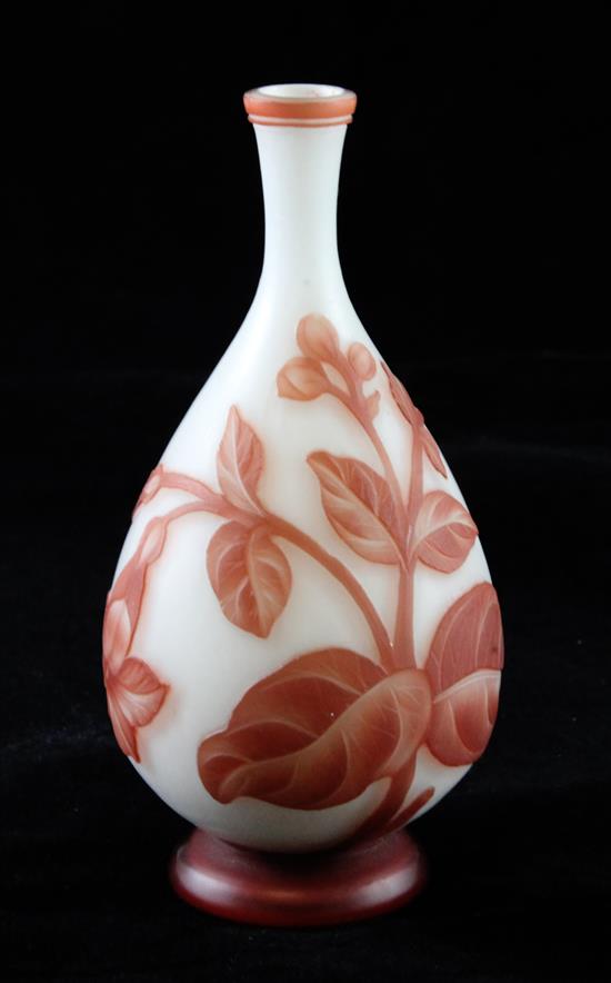 A Stevens and Williams cameo glass bottle vase, c.1885, 14.5cm